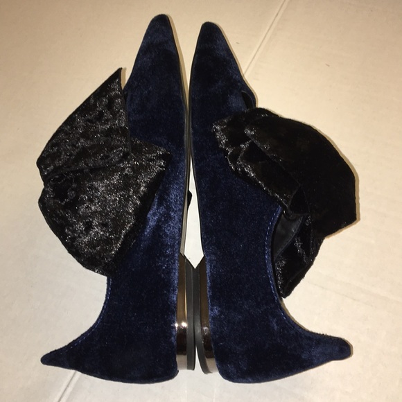 Zara Women Black Blue Velvet Flats Shoes Size 35 - Picture 3 of 8